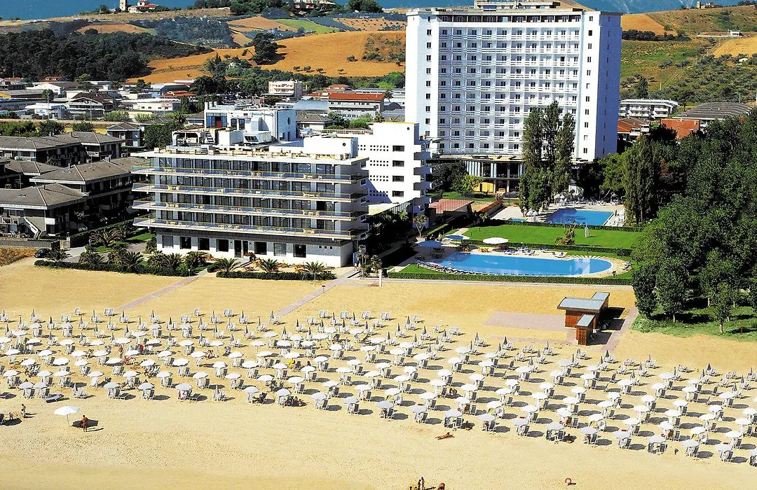 Grand Hotel Berti-1