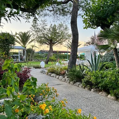 Hotel Parco Delle Rose-3
